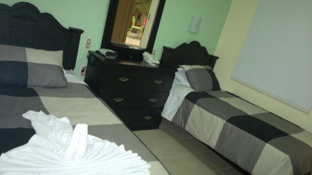 Hotel Eskalima Alajuela Room photo
